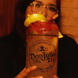 La Santi Condesa 6