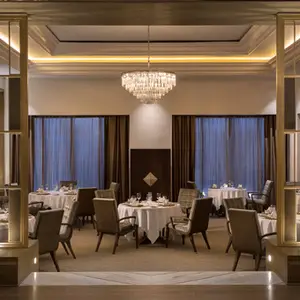 Restaurante The Club Grill  9