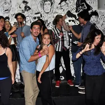 Karaoke Bar Escaparate San Ángel - foto 4