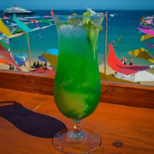 The Hungry Shark Cabos 8