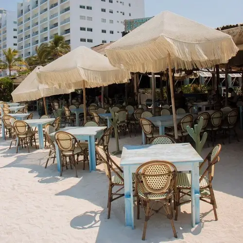 Restaurante Puerto Santo Suc. Puerto Juárez - foto 1