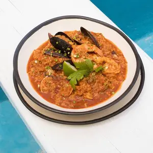 Restaurante Puerto Santo Suc. Puerto Juárez 8