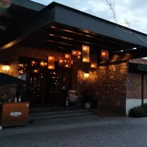 Restaurante Zerati Aeropuerto 7
