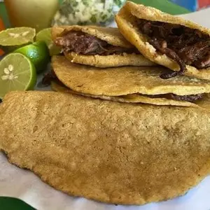Tacos y Gorditas GG Buena Vista 4