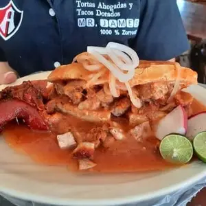 Mr James Tortas ahogadas San Agustín 9