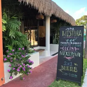 Restaurant Mistura Bacalar 6