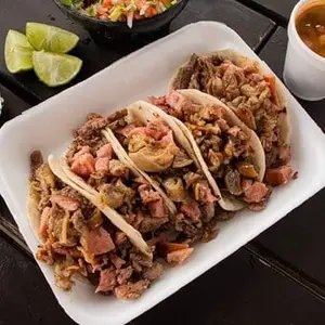 Taquería La Higiénica Río Bravo 3