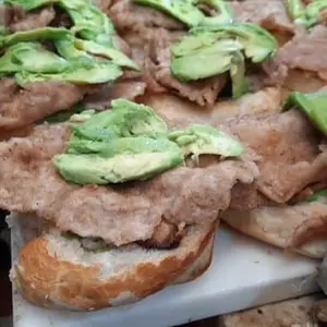 Cemitas Las Poblanitas Mercado Del Carmen 7