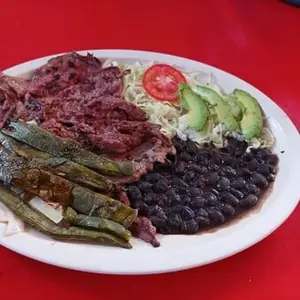 Comedor Familiar Cazuelita Oaxaqueña 7