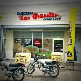 Taquería Los Gigantes Suc. Escobedo