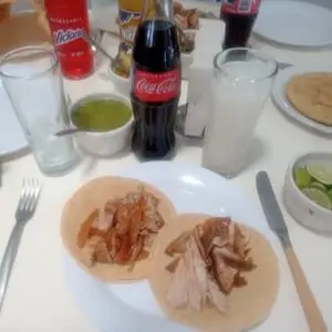 El Pariente Carnitas El Pueblito 2