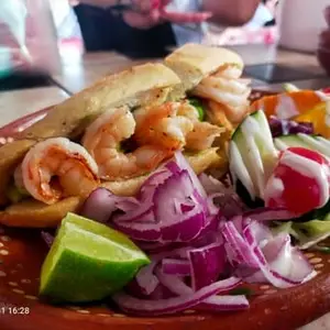 Tortas Ahogadas Los Artesanos Guadalajara 2