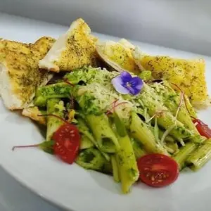 Luigi's Ristorante Italiano Metepec 8