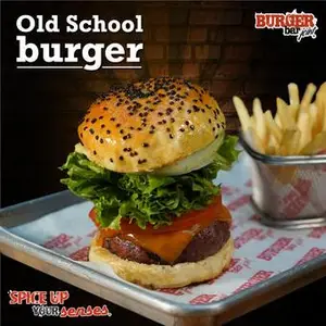 Burger Bar Joint Suc. Patio Universidad 7