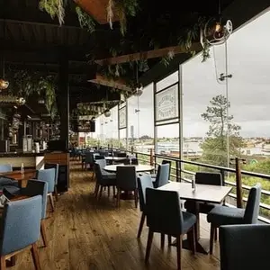 Restaurante Distrito Porteño Metepec 7