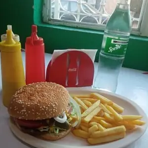 La Guarida del Kmaleon Tonalá 4