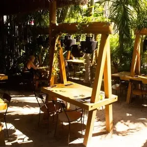 Restaurante Naranjas Holbox 8
