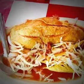 Tortas Ahogadas El Compa Camichines