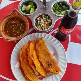 Birria Los Tios Nuevo Laredo - foto 3
