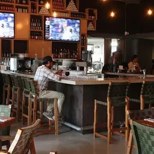 Restaurante Hermana República Xcanatún 7