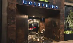 Restaurant Holsteins San Pedro