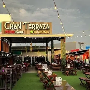 Gran Terraza Food Park Culiacán 7