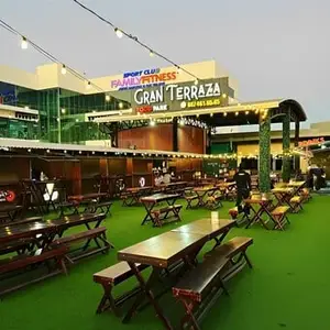 Gran Terraza Food Park Culiacán 1