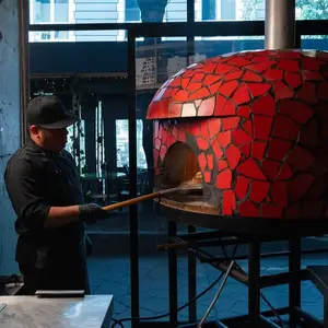 Coppola Pizza Vinyl Bar Hamburgo 8