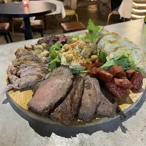 Restaurante Megaburros Ensenada 4