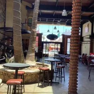 Restaurante Megaburros Ensenada 9