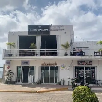 La Internacional Cervecería Cozumel - foto 1