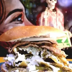 Restaurante Chilakiller's Loungería CDMX 8