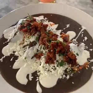 Restaurante KUH Cocina Suiza San Ángel 9