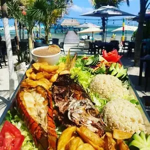 Restaurante & Beach Club Machos Mahahual 6