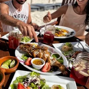 Restaurante & Beach Club El Paraiso Tulum 2