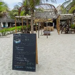 Restaurante Cayuco Puerto Escondido - foto 3