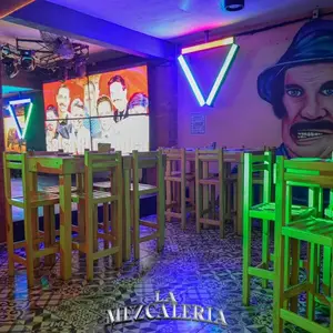 La Mezcalería De Banda Roma 5
