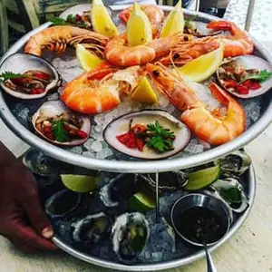 Restaurante La Trainera Acapulco La Isla 2
