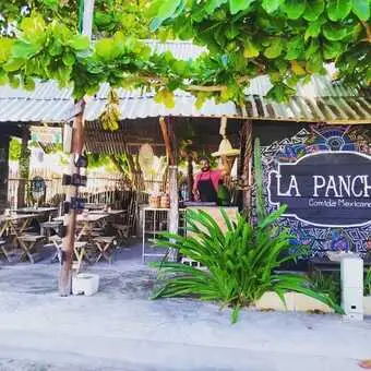 Restaurante La Pancha Mahahual - foto 1