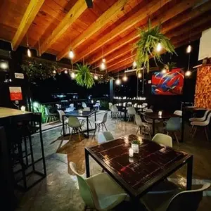 Restaurante Bistro 24 Valle de Bravo 7
