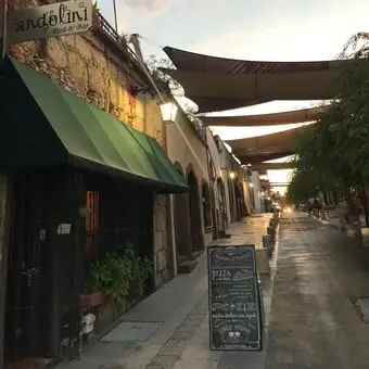 Restaurante Andolini Monterrey - foto 1