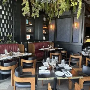Restaurante Colmillo Artz Pedregal 9
