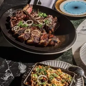 Restaurante Colmillo Artz Pedregal 8