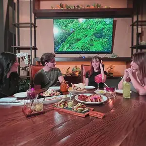 Restaurante Los Hidalgos Lázaro Cárdenas 3
