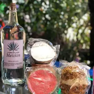 Meizkin Mezcalería Loma del Rio 3