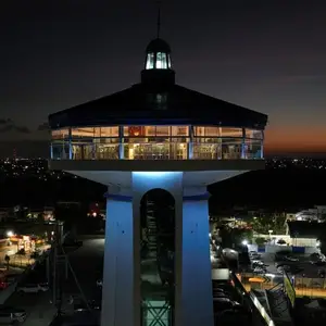 Restaurante Entremuelles Sky View Cancún 8