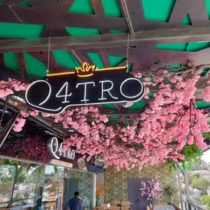 Restaurant Bar Q4tro Durango 9