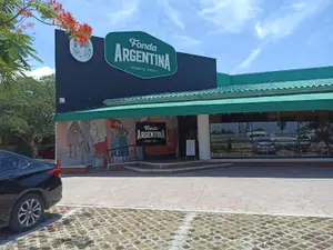 Restaurant Fonda Argentina Cancún 1