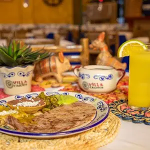 Restaurante Villa Casona San Pedro de los Pinos 6
