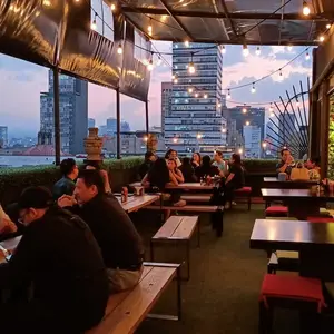 Thook Pizza & Beer CDMX 7